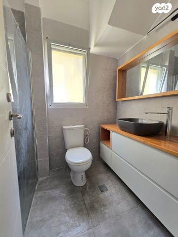 בית פרטי/ קוטג', דרך הארזים, גבעת ארזים, שלומי