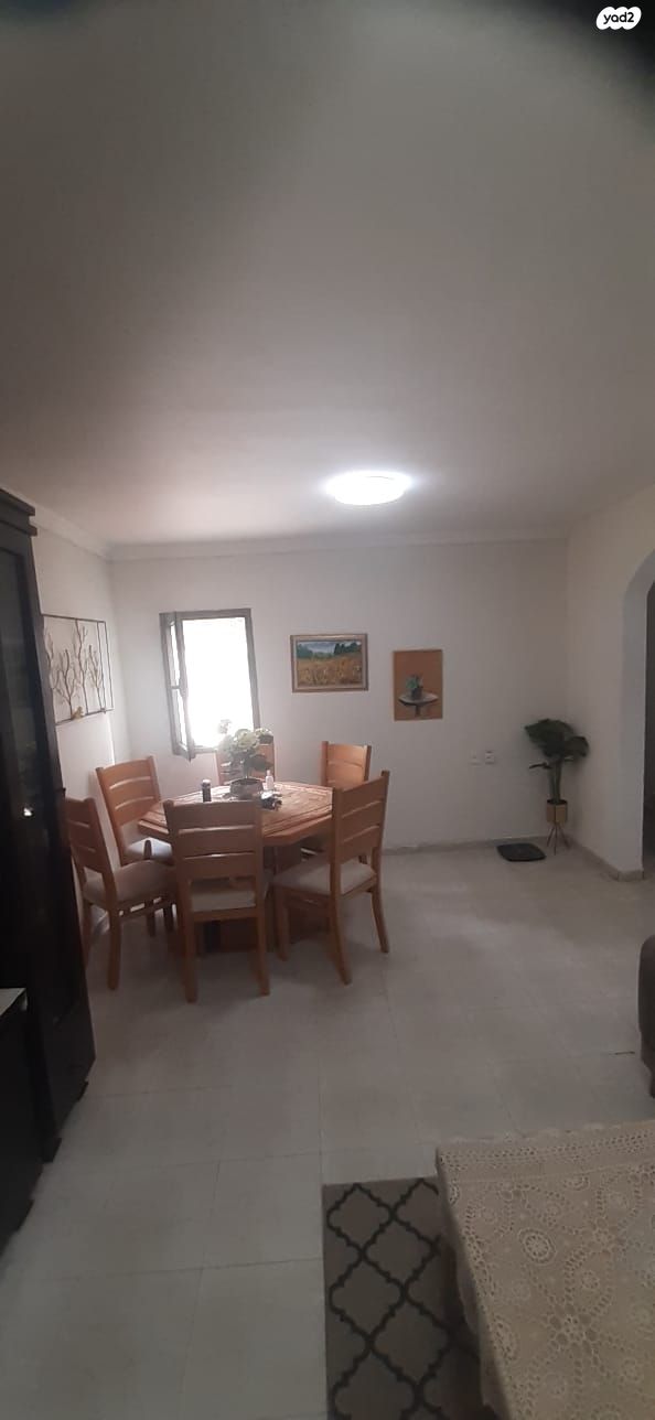 דירת גן, קרני שומרון