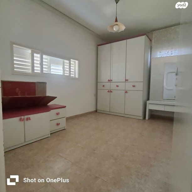 דירה, שדרות יוספטל, גבעה א', שביט, קרית אתא