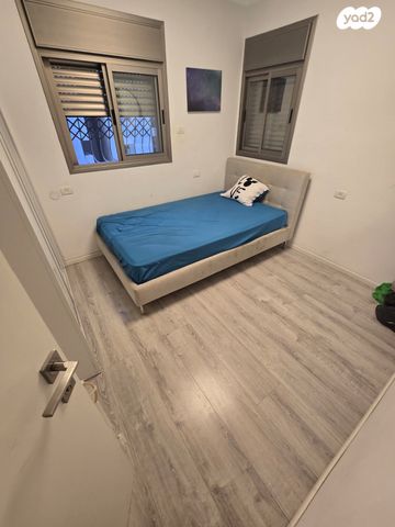 דירה, החרצית 18, קרית אילון, חולון