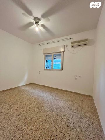 דירה, ורד 6, מוצקין הותיקה, קרית מוצקין