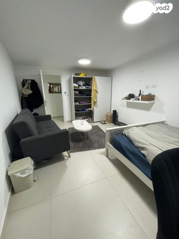 מרתף/ פרטר, נחלת בנימין, פלורנטין, תל אביב יפו