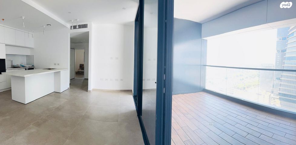 דירה, תוצרת הארץ, נחלת יצחק, תל אביב יפו