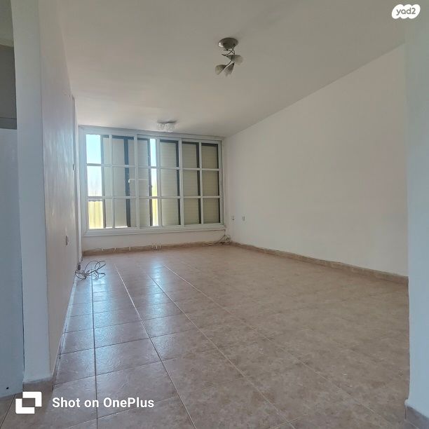 דירה, שדרות יוספטל, גבעה א', שביט, קרית אתא