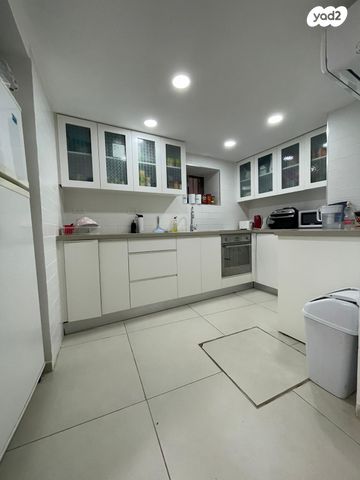 מרתף/ פרטר, נחלת בנימין, פלורנטין, תל אביב יפו