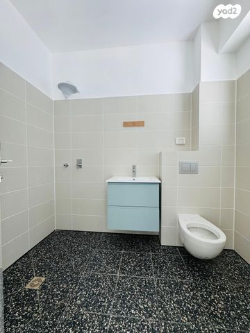 דירה, תוצרת הארץ, נחלת יצחק, תל אביב יפו