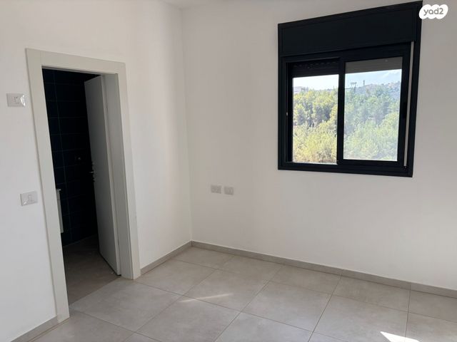 דירה, לשם 51, שאר העיר, אריאל