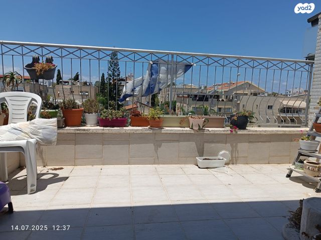 גג/ פנטהאוז, הראשונים, קרית חיים מזרחית, חיפה