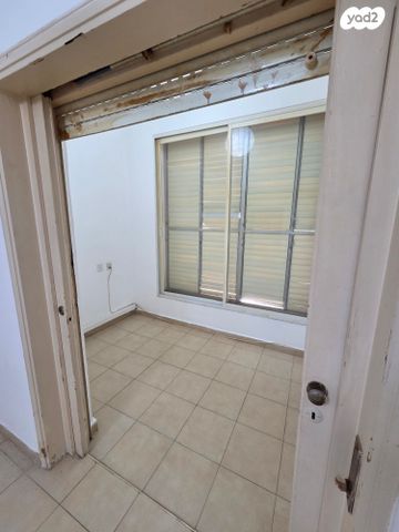 דירה, סמילנסקי, מרכז העיר דרום, נתניה