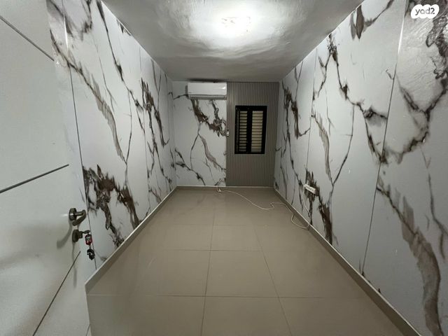 דירה, שדרות צה"ל 9, קרית ים ב', קרית ים