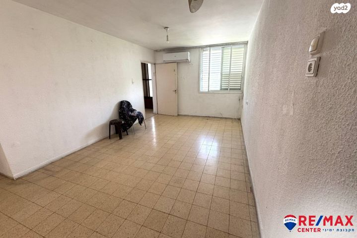 דירה, אילת, ג'סי כהן, חולון