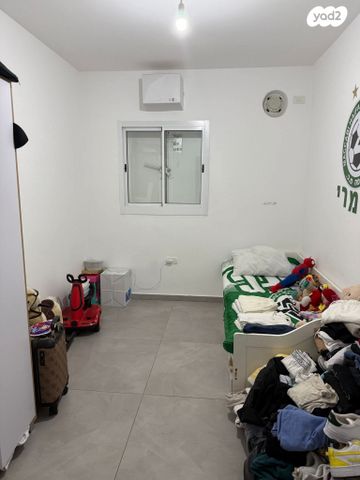 דירה, ביאליק, מרכז, קרית עבודה, חולון