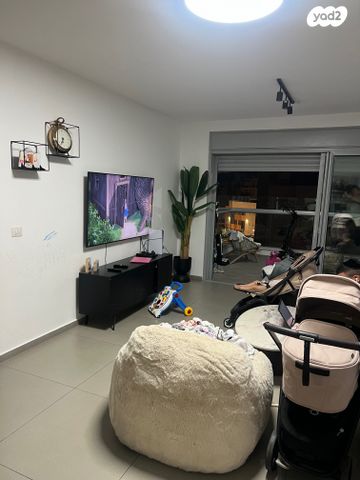 דירה, נעמי שמר, קרית אילון, חולון