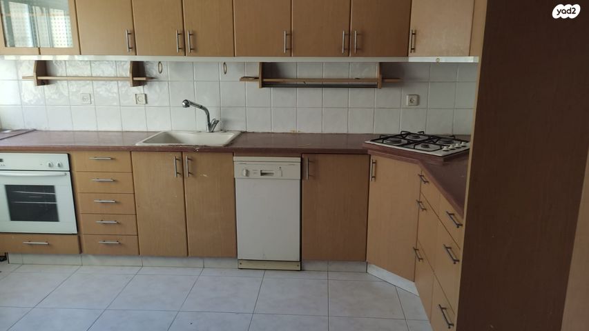 דירה, רסקו א', חולון