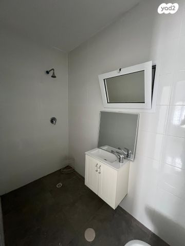 דירת גן, עכו