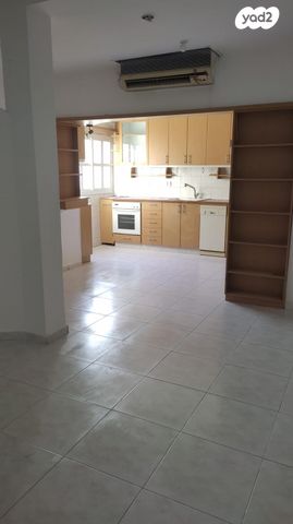 דירה, רסקו א', חולון