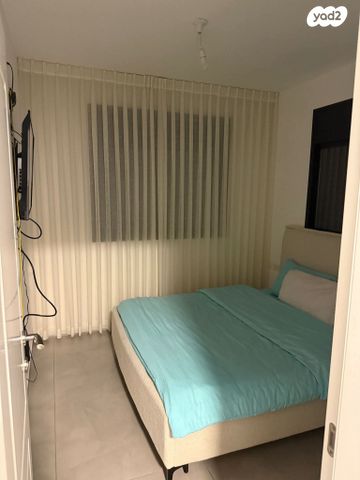 דירה, ביאליק, מרכז, קרית עבודה, חולון