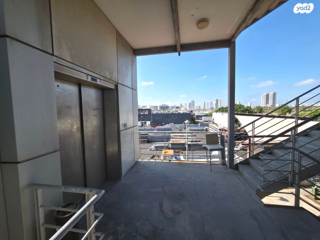 כללי, מב"ת מערב, אזור תעשייה חדש, ראשון לציון