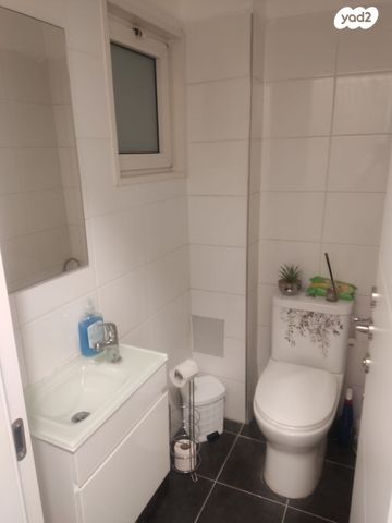 קליניקות, סיוון, הכרמים, מודיעין מכבים רעות