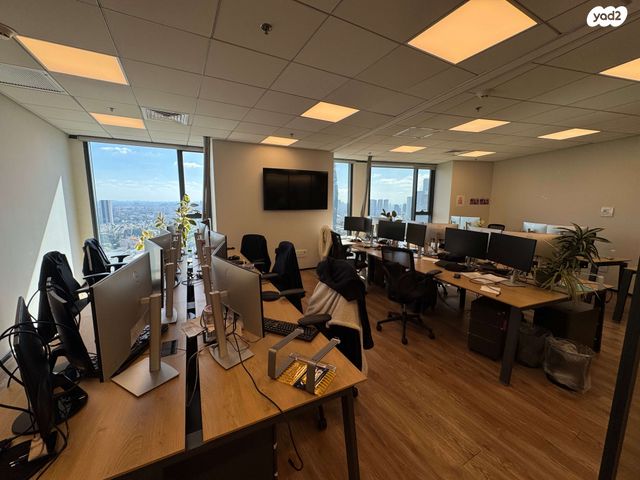 משרדים, אריאל שרון, סיטי, גבעתיים