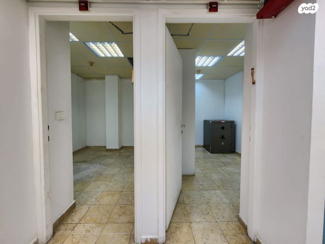 משרדים, כפר סבא