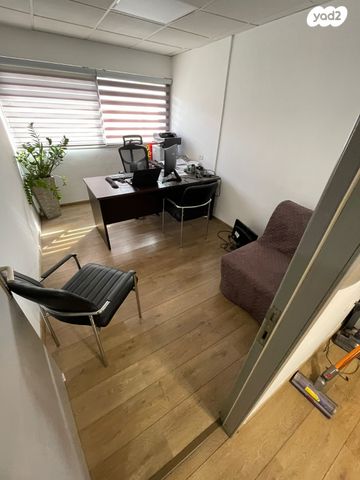 משרדים, חיפה
