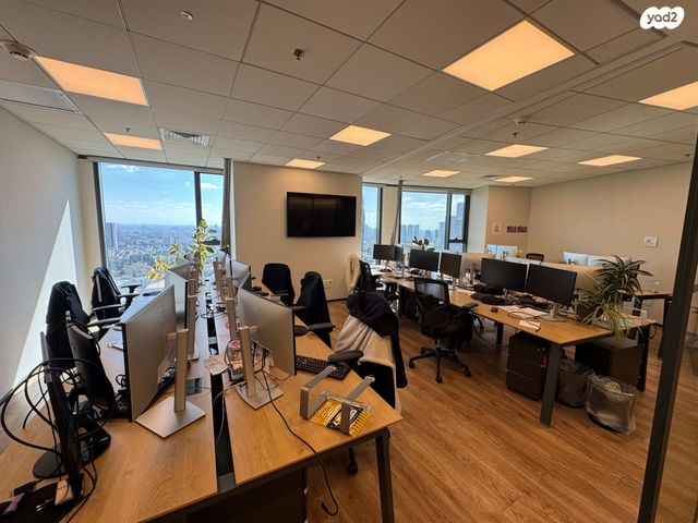 משרדים, אריאל שרון, סיטי, גבעתיים