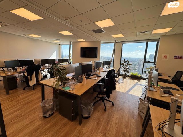 משרדים, אריאל שרון, סיטי, גבעתיים