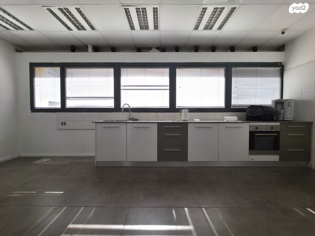 מבני תעשיה, משה שרת, מב"ת מערב, אזור תעשייה חדש, ראשון לציון