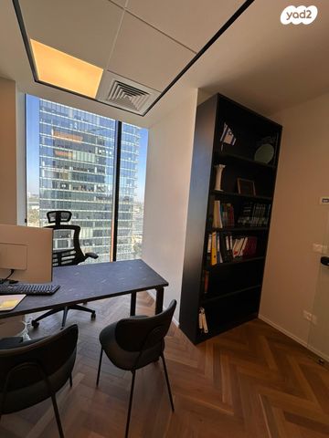 משרדים, פתח תקווה