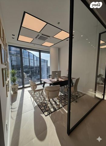 משרדים, החרט, מודיעין מכבים רעות