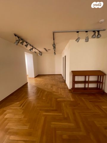 חנויות/ שטח מסחרי, תל אביב יפו