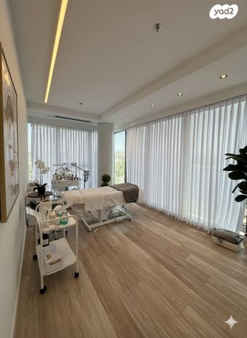 משרדים, מודיעין מכבים רעות