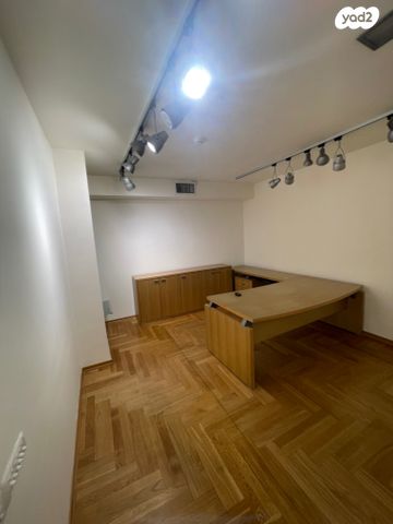 חנויות/ שטח מסחרי, תל אביב יפו