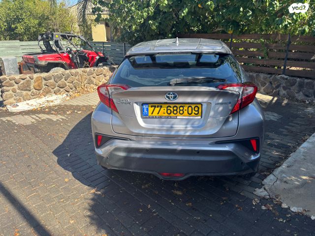 טויוטה C-HR
