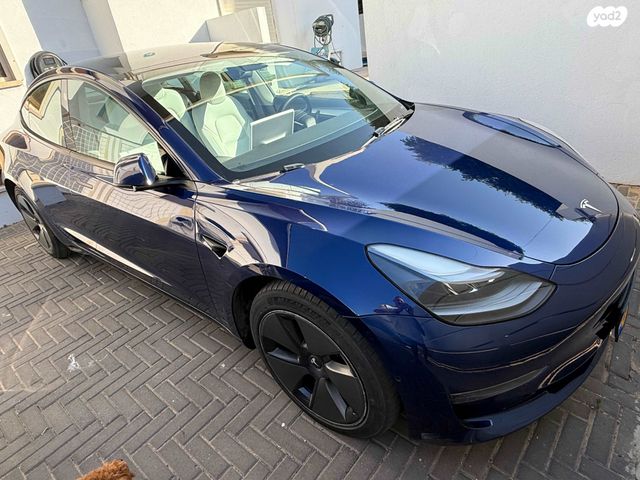 טסלה מודל 3