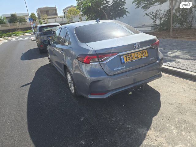 מודעת רכב טויוטה קורולה