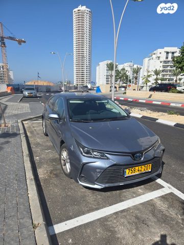 טויוטה קורולה