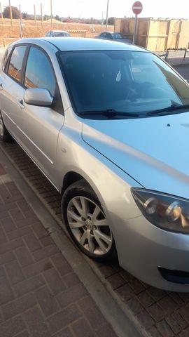 מודעת רכב מאזדה 3