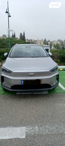 מודעת רכב ג׳ילי Geometry C