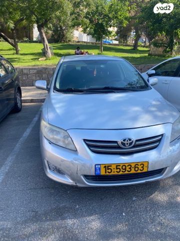 טויוטה קורולה