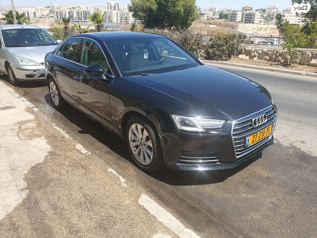 אאודי A4