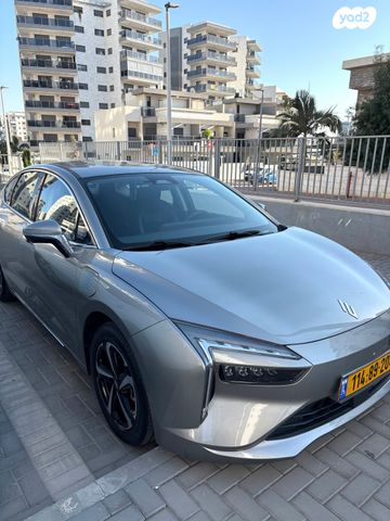 אי.וי איזי  Limo