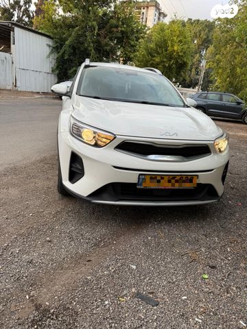 מודעת רכב קיה סטוניק