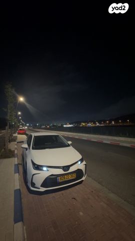 טויוטה קורולה