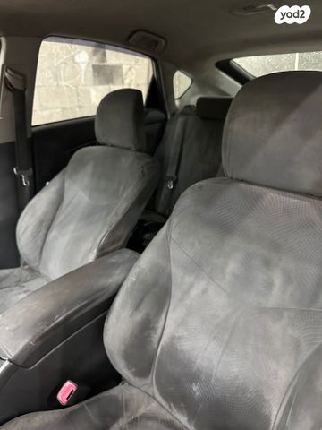 מודעת רכב טויוטה פריוס