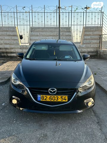 מודעת רכב מאזדה 3