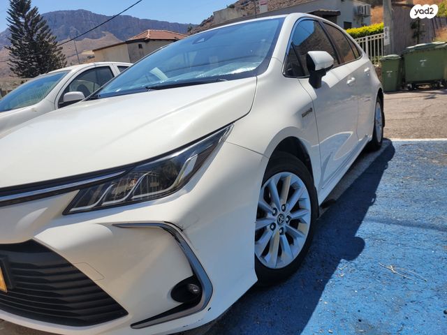 מודעת רכב טויוטה קורולה