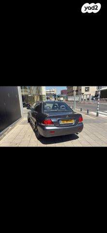 מודעת רכב מיצובישי לנסר