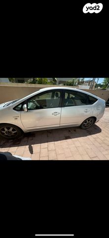 מודעת רכב טויוטה פריוס